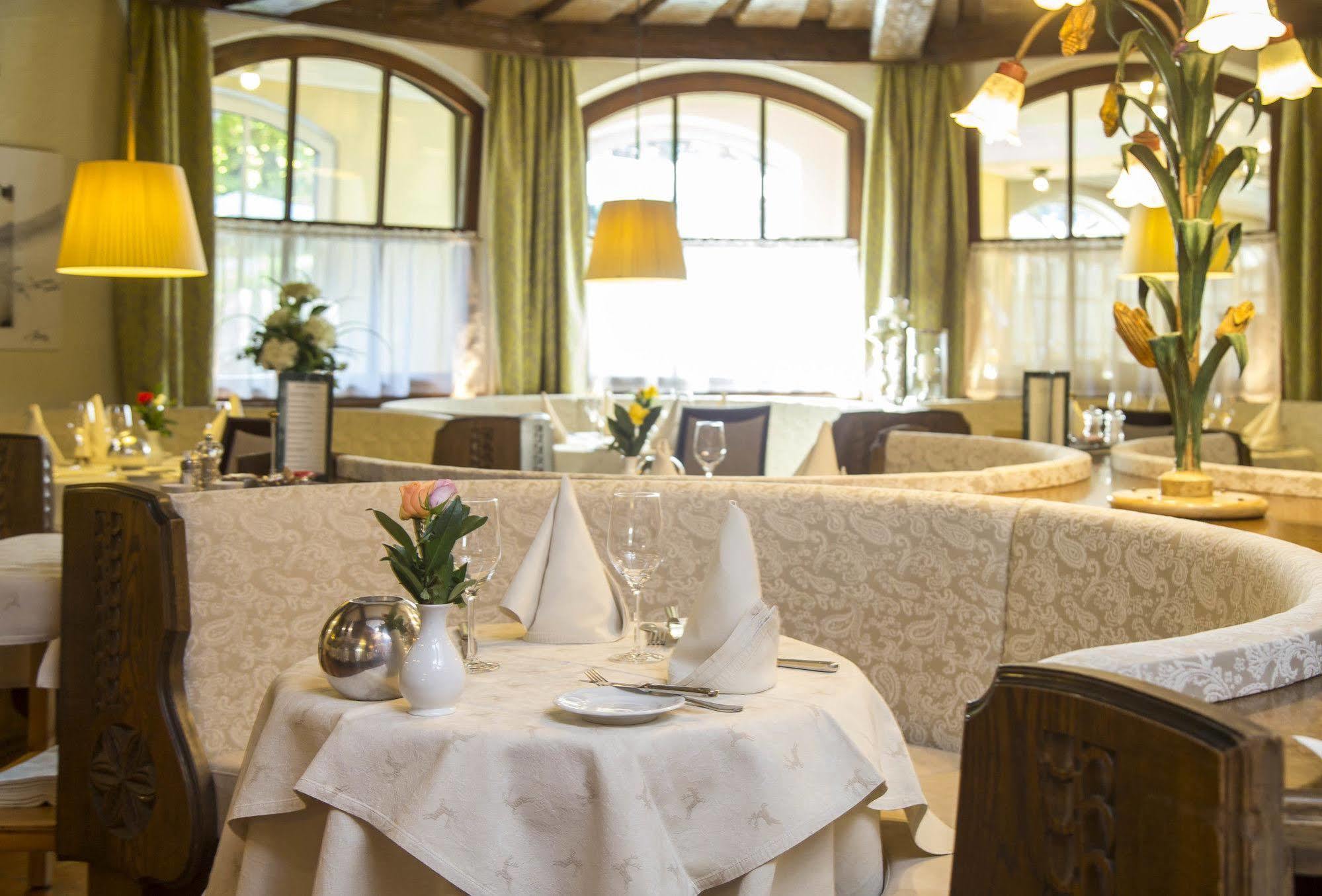 Hotel Hubertushof Anif Zewnętrze zdjęcie